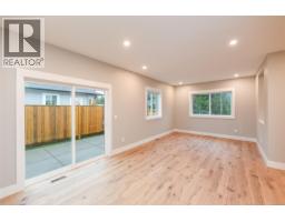 Bedroom - B 2317 Mcdonald Rd, Comox, BC V9M0C8 Photo 12