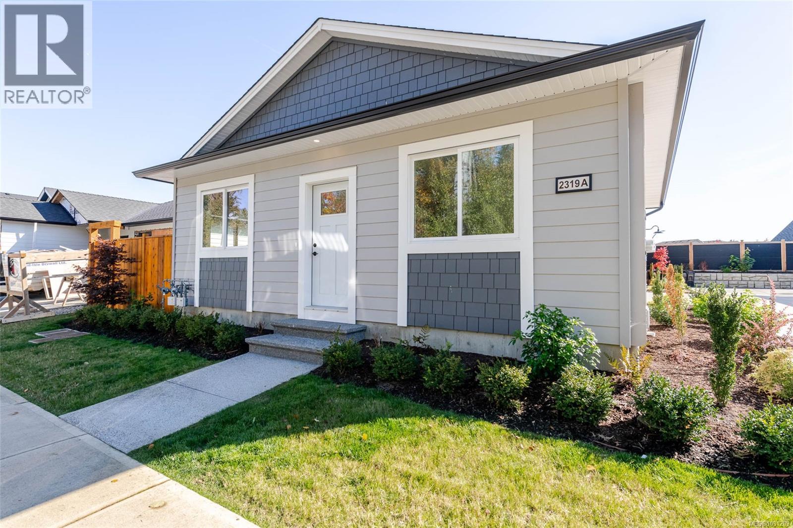 A 2319 McDonald Rd, Comox - Image 1
