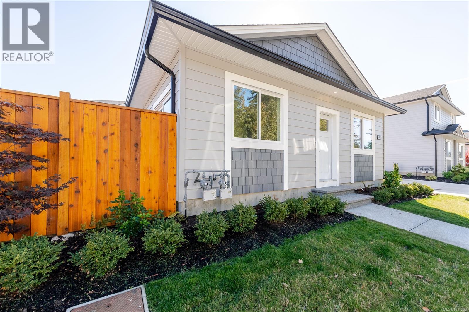 A 2319 McDonald Rd, Comox - Image 1