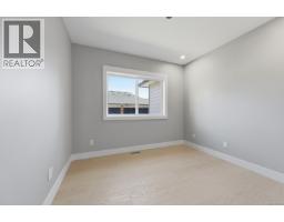 A 2319 Mcdonald Rd, Comox, BC V9M0C8 Photo 10