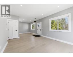 A 2319 Mcdonald Rd, Comox, BC V9M0C8 Photo 15