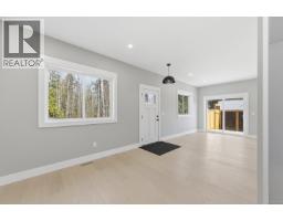 A 2319 Mcdonald Rd, Comox, BC V9M0C8 Photo 14
