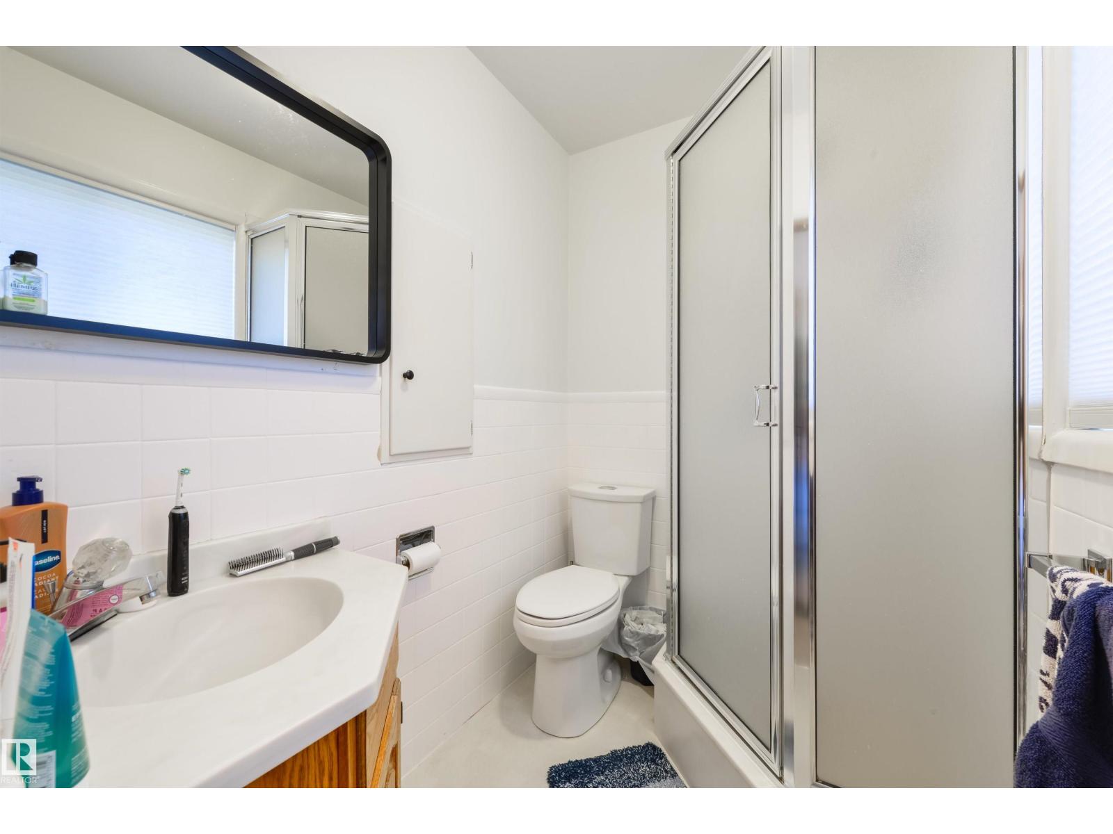 24 Valleyview Crescent NW, Parkview — photo 18 of 30: Property photo
