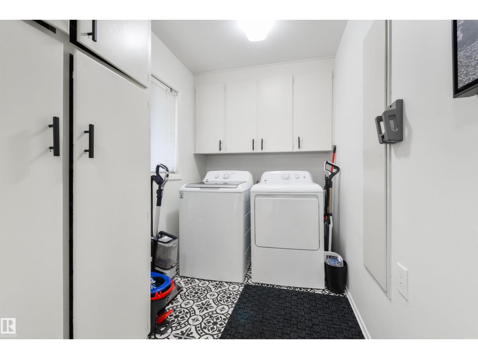 24 VALLEYVIEW CR NW - 23
