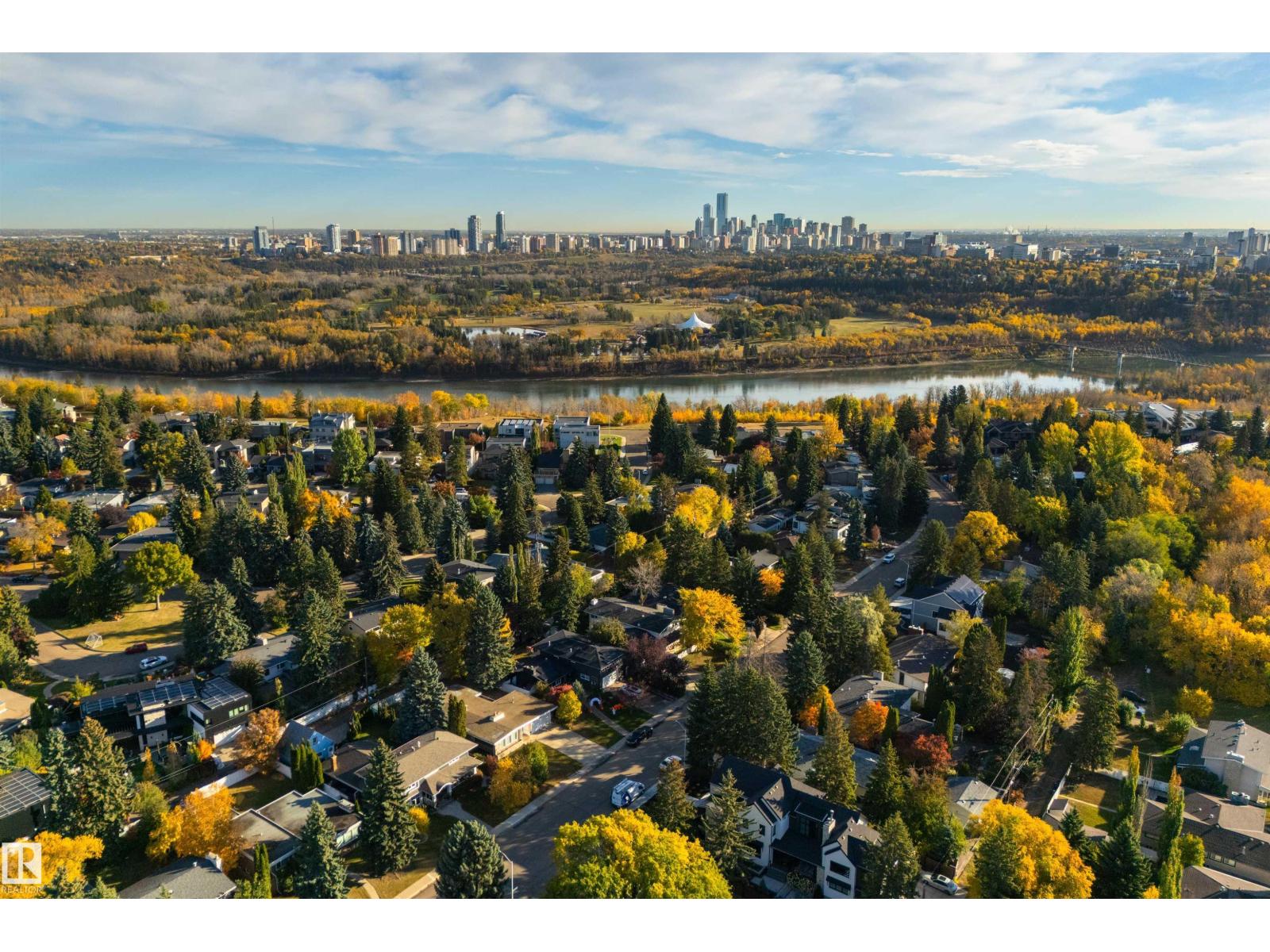 24 VALLEYVIEW CR NW - 35