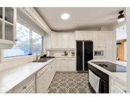 24 Valleyview Cr Nw, Edmonton, AB T5R5S4 Photo 10