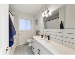 24 Valleyview Cr Nw, Edmonton, AB T5R5S4 Photo 20