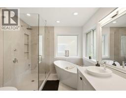 2097 Lillooet Crescent, Kelowna, BC V1V1Y2 Photo 26