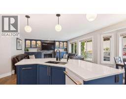 4pc Bathroom - 2097 Lillooet Crescent, Kelowna, BC V1V1Y2 Photo 10