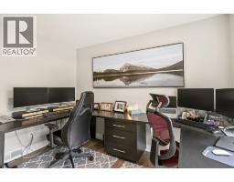 2097 Lillooet Crescent, Kelowna, BC V1V1Y2 Photo 36