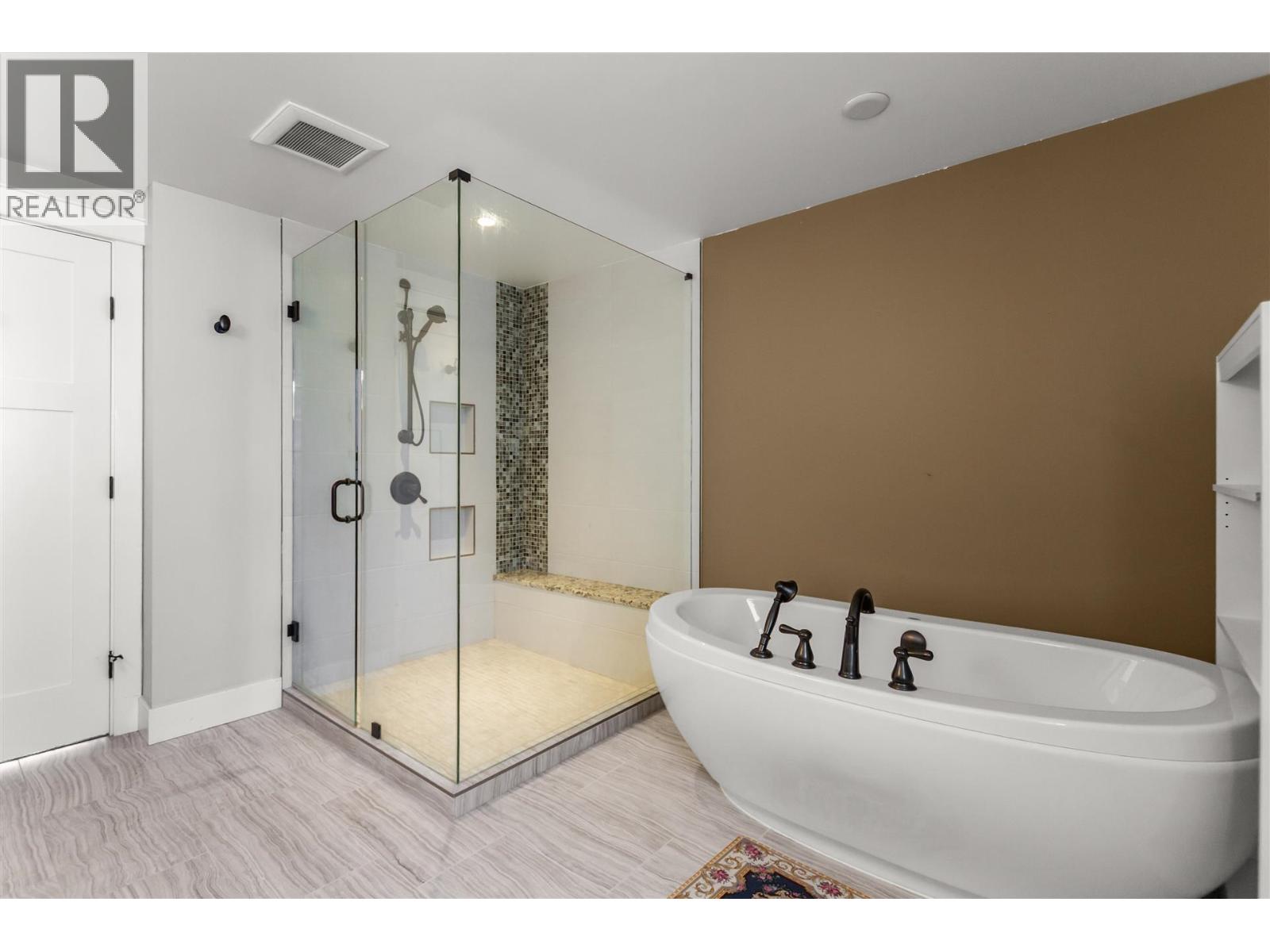Photo of PH 1403 BEACH AVENUE 18