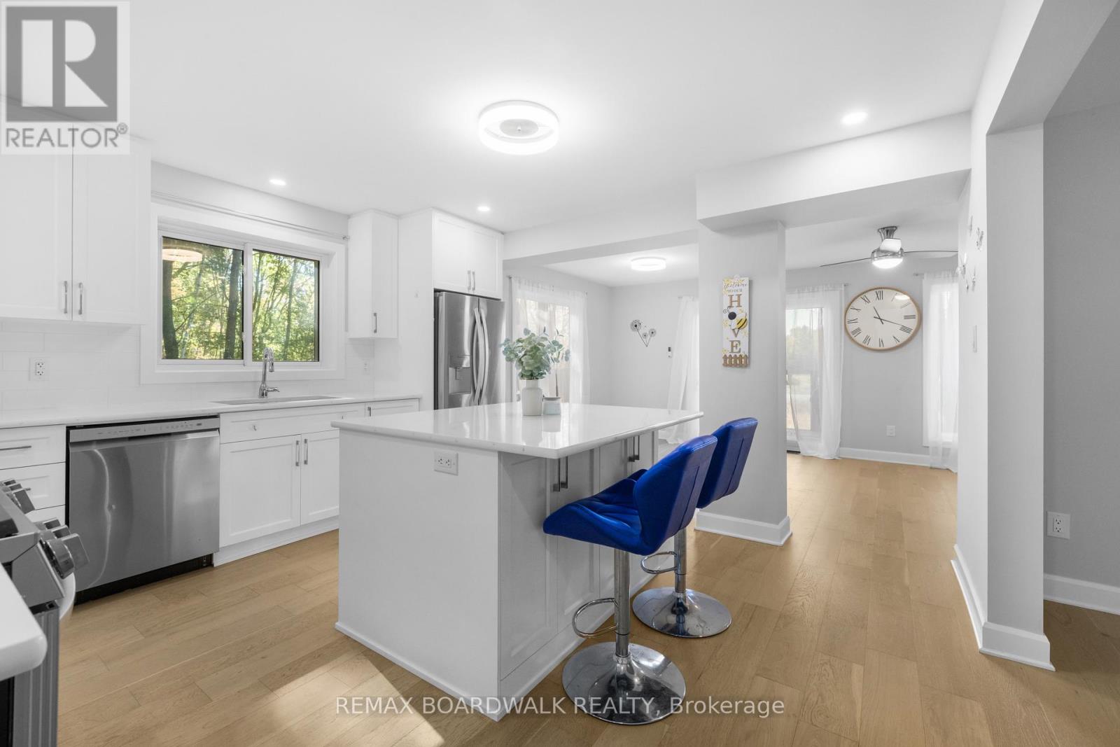1312 BAYVIEW DRIVE - 15