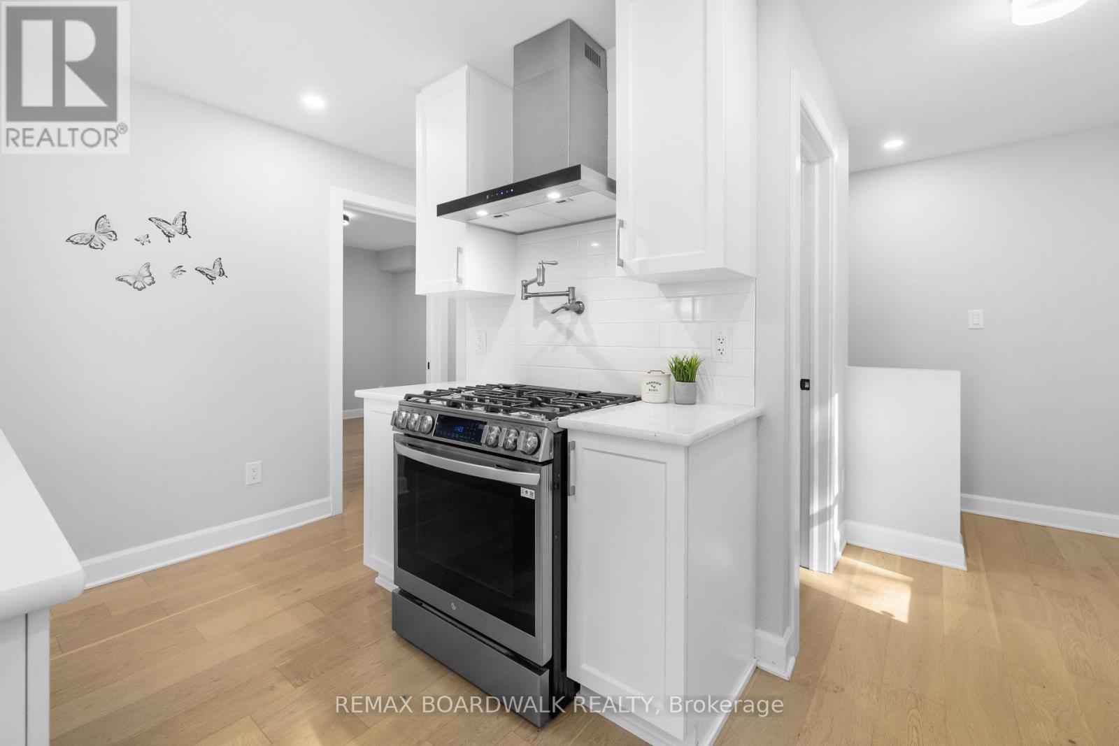 1312 BAYVIEW DRIVE - 18