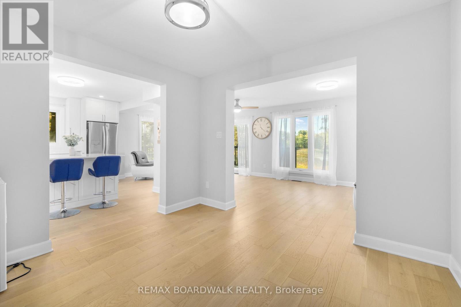 1312 BAYVIEW DRIVE - 25