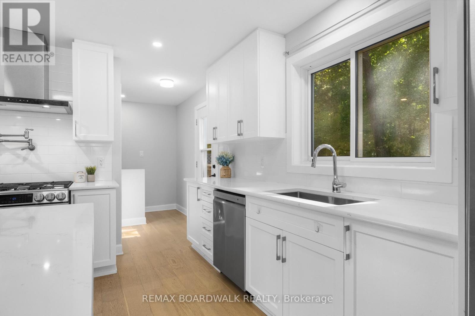 1312 BAYVIEW DRIVE - Image 37