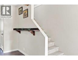 27 Erin Grove Close SE - photo 16