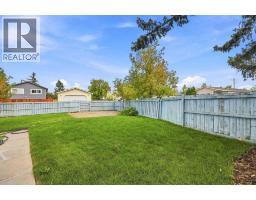 27 Erin Grove Close SE - photo 39