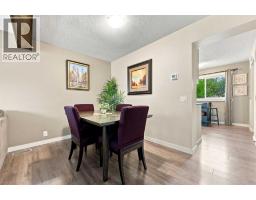 27 Erin Grove Close SE - photo 8