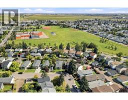 27 Erin Grove Close SE - photo 46