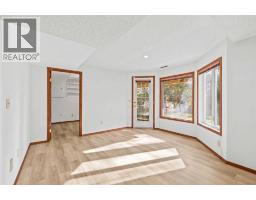 707 Hawkside Mews Nw, Calgary, AB T3G3S2 Photo 34