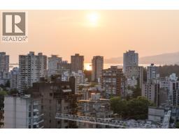 2004 620 Cardero Street, Vancouver, BC V6G0C7 Photo 17