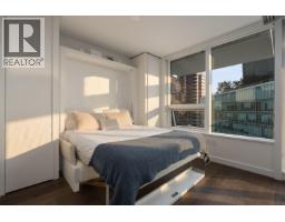 2004 620 Cardero Street, Vancouver, BC V6G0C7 Photo 6