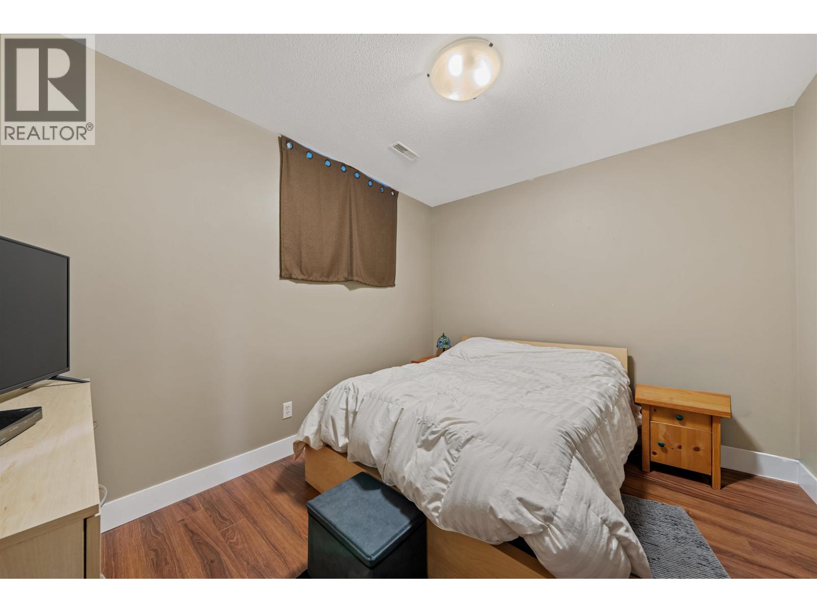 Photo of 24111 102B AVENUE 27