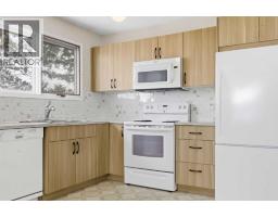 32 Fonda Mews SE - photo 12