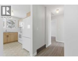 32 Fonda Mews SE - photo 14