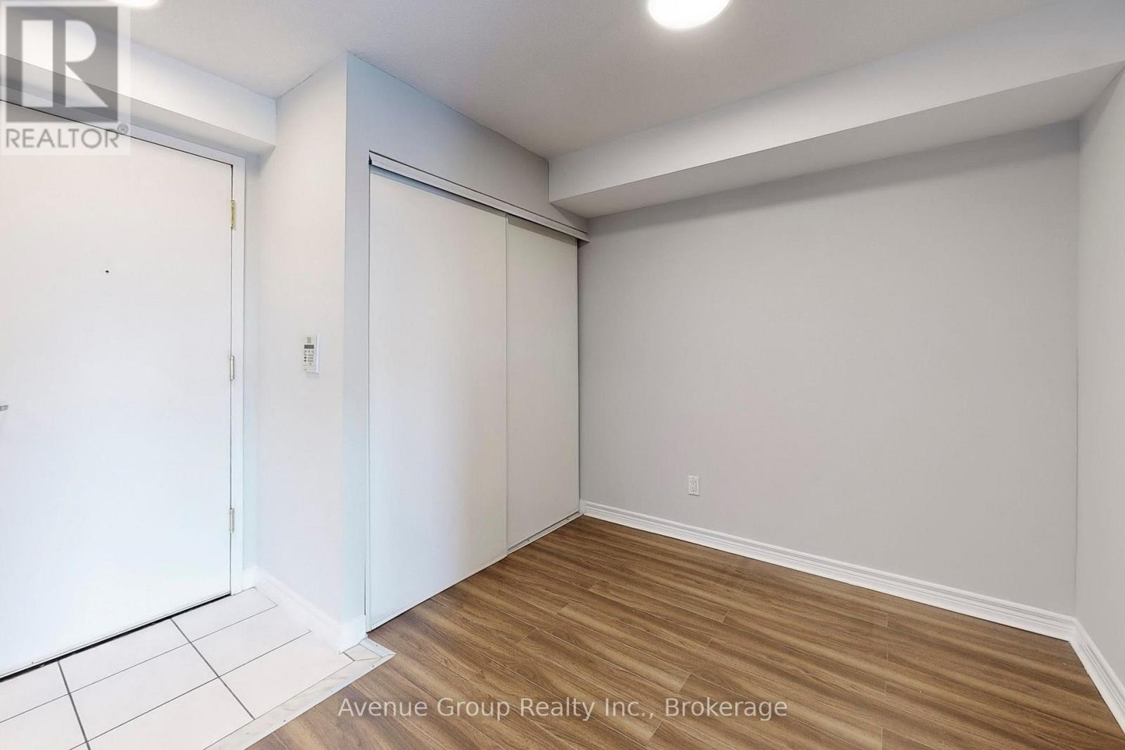 68 Corporate Drive — photo 19