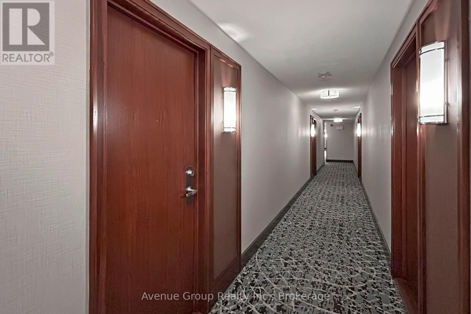 68 Corporate Drive — photo 25