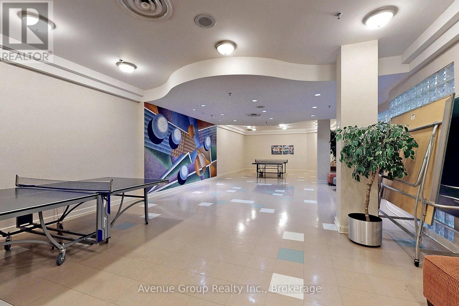 68 Corporate Drive — photo 31