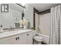 161 Woodborough Terrace SW - photo 20