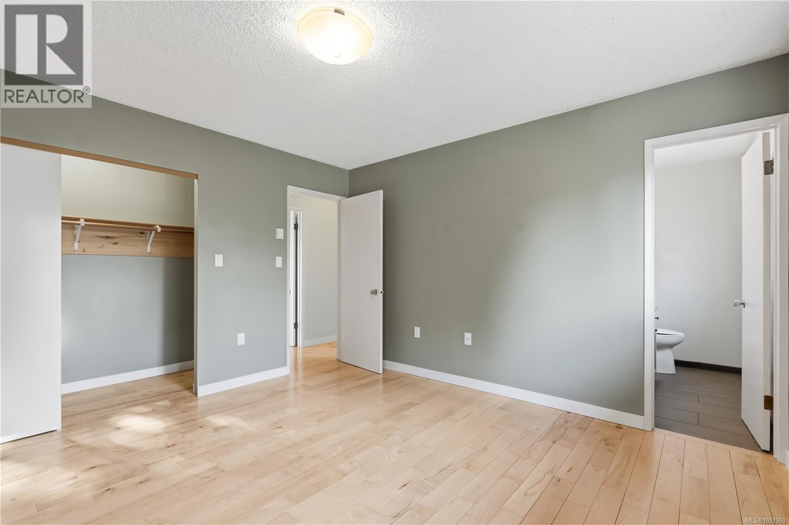 1258 Rupert Rd - 7