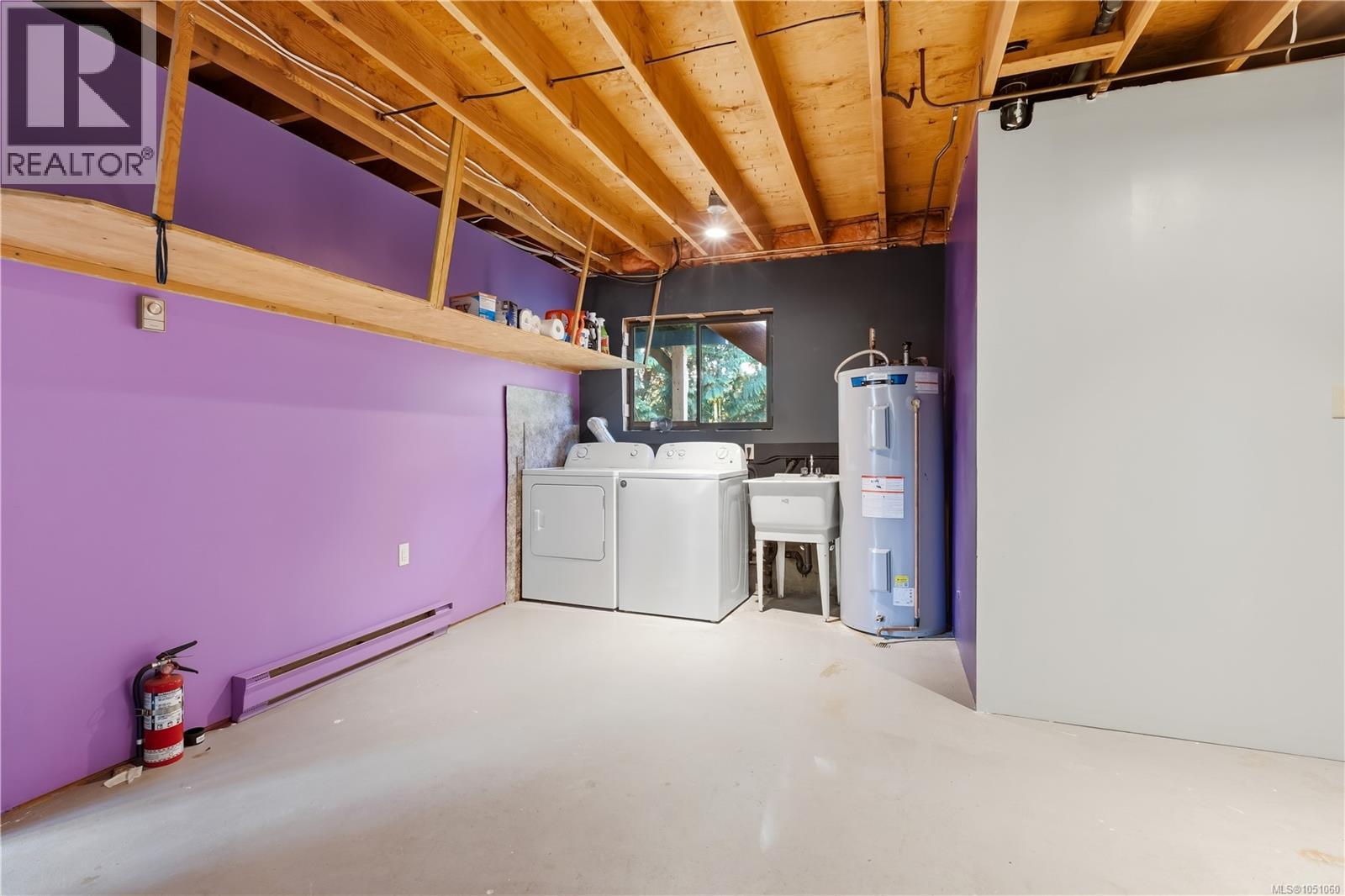 1258 Rupert Rd - 27