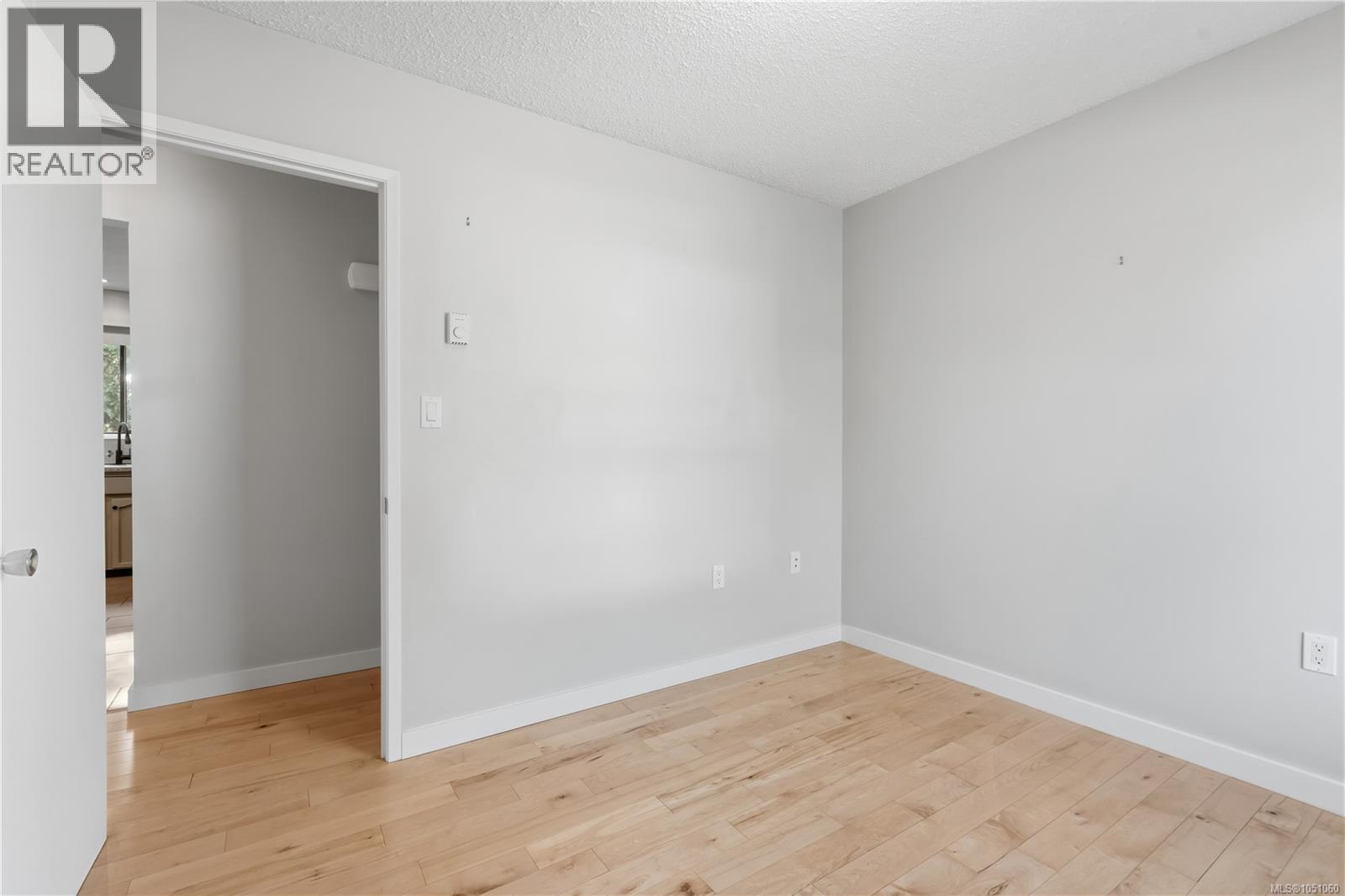 1258 Rupert Rd - 20