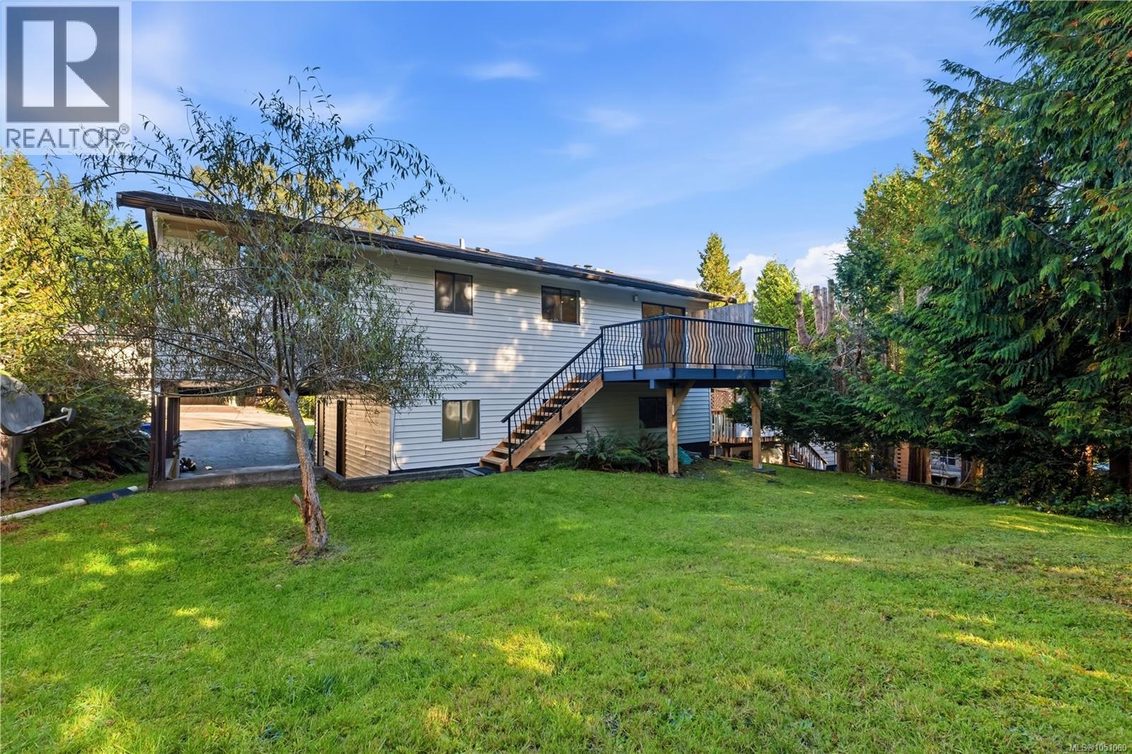 1258 Rupert Rd - 10