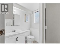 1258 Rupert Rd, Ucluelet, BC V0R3A0 Photo 29