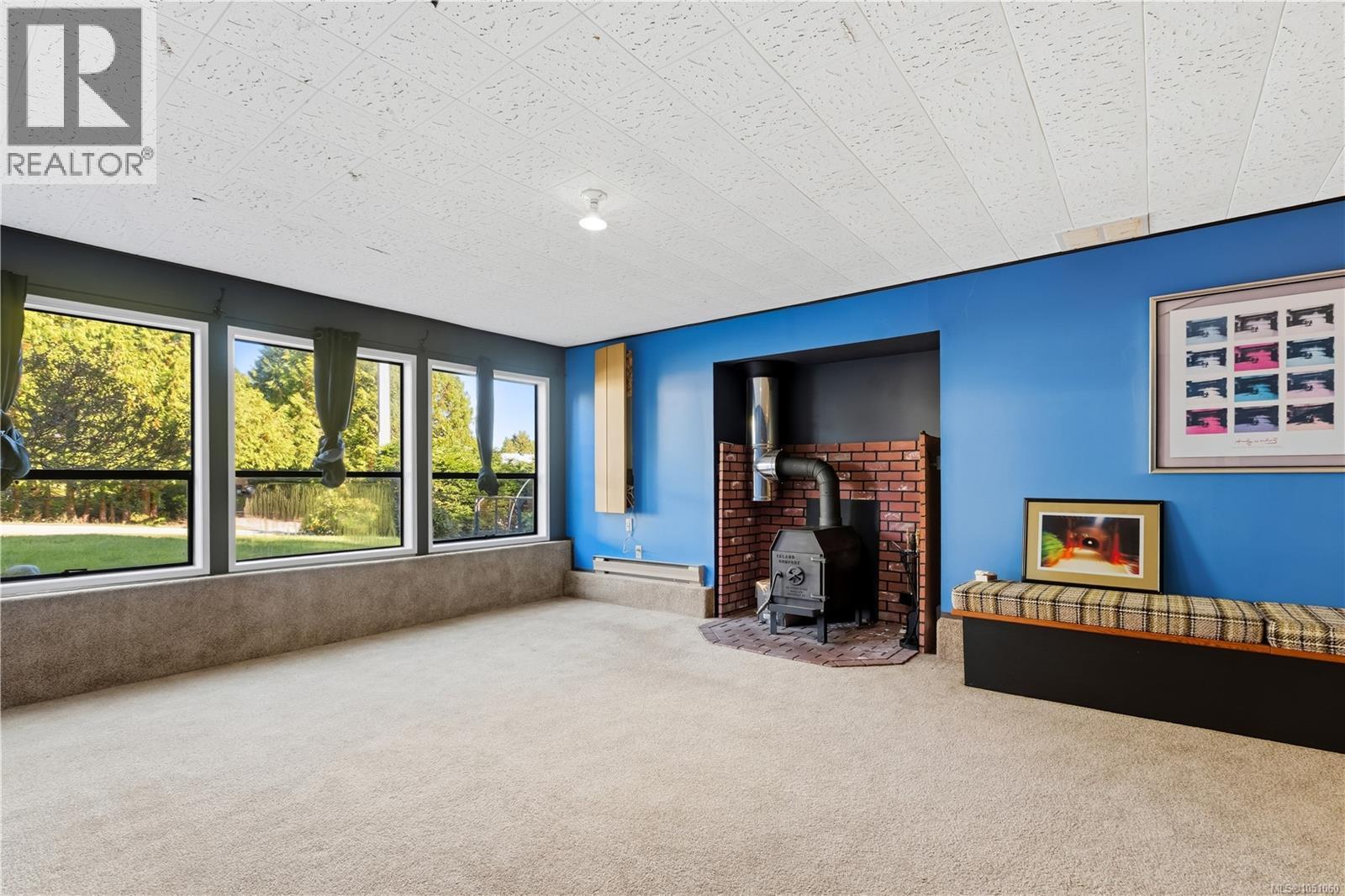 1258 Rupert Rd - 30