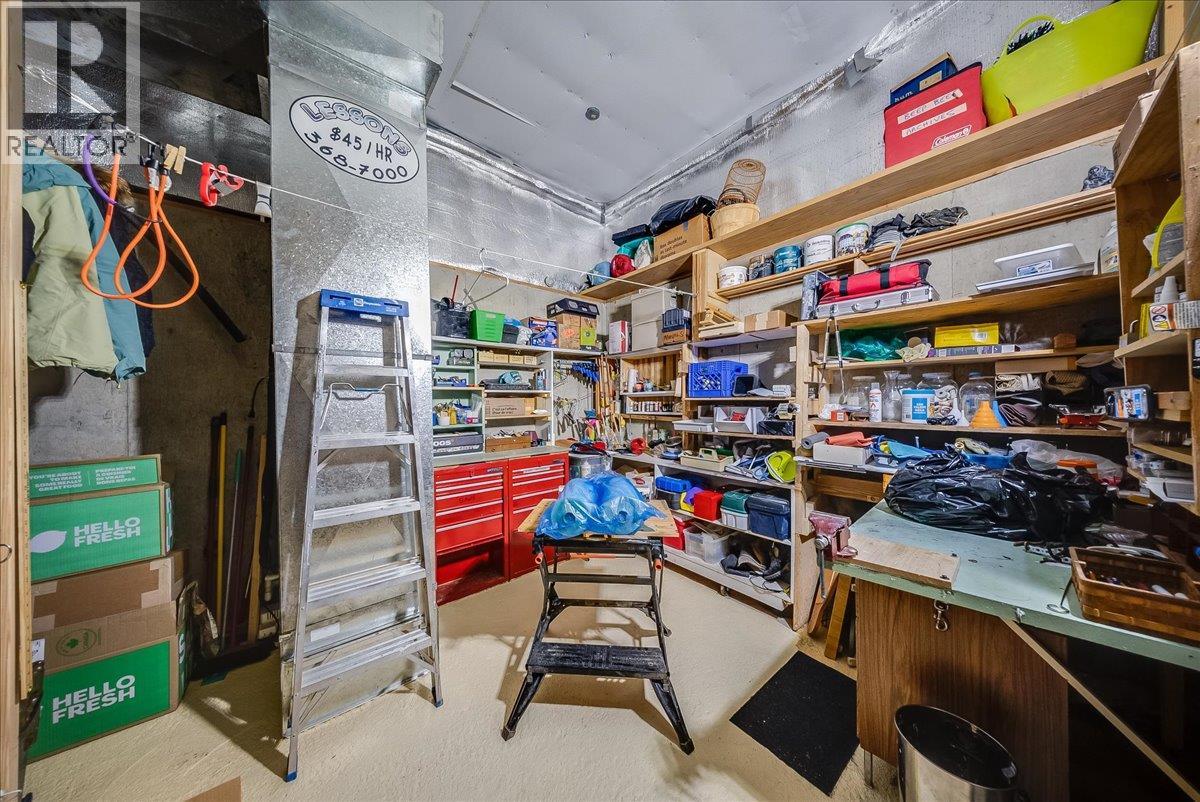 2510 Cooke Avenue, Rossland - Image 1