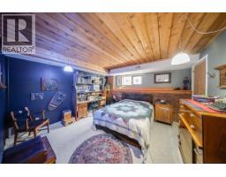 Recreation room - 2510 Cooke Avenue, Rossland, BC V0G1Y0 Photo 11