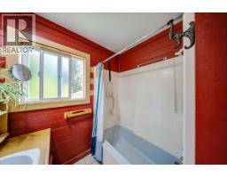 2510 Cooke Avenue, Rossland, BC V0G1Y0 Photo 30