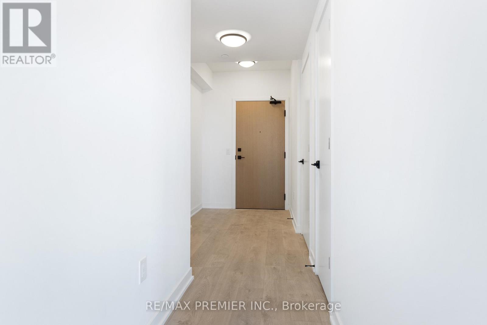 36 Zorra Street — photo 10