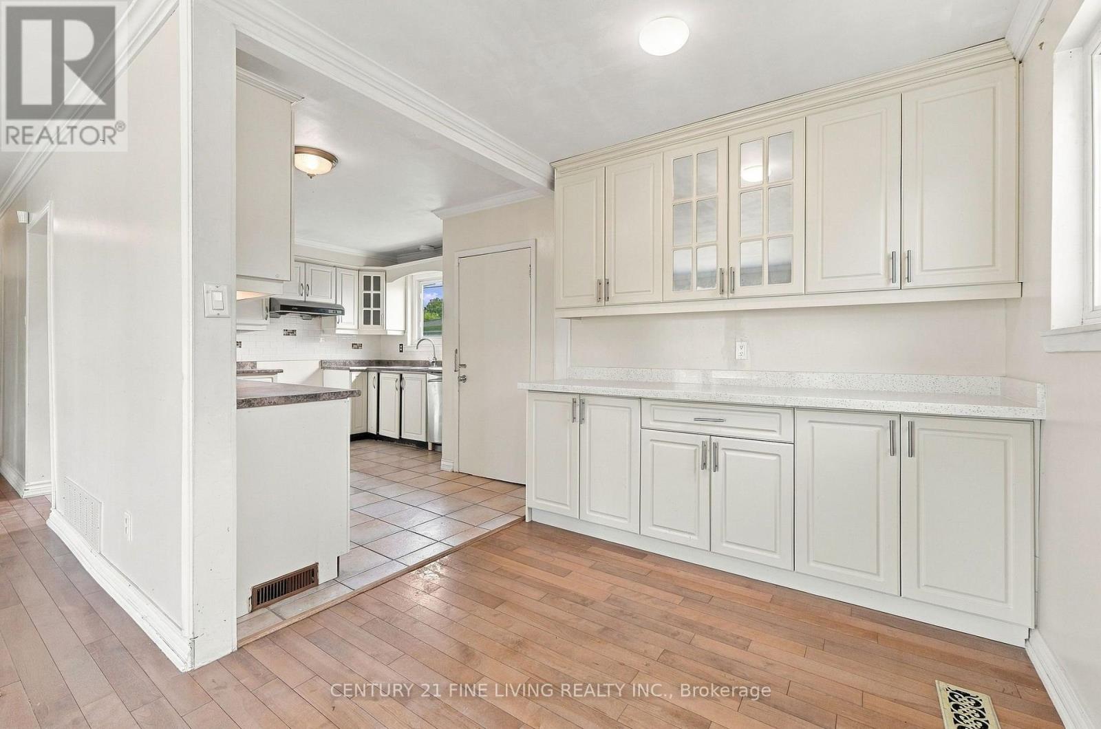 132 BRENTWOOD Drive, Brampton, ON photo 11