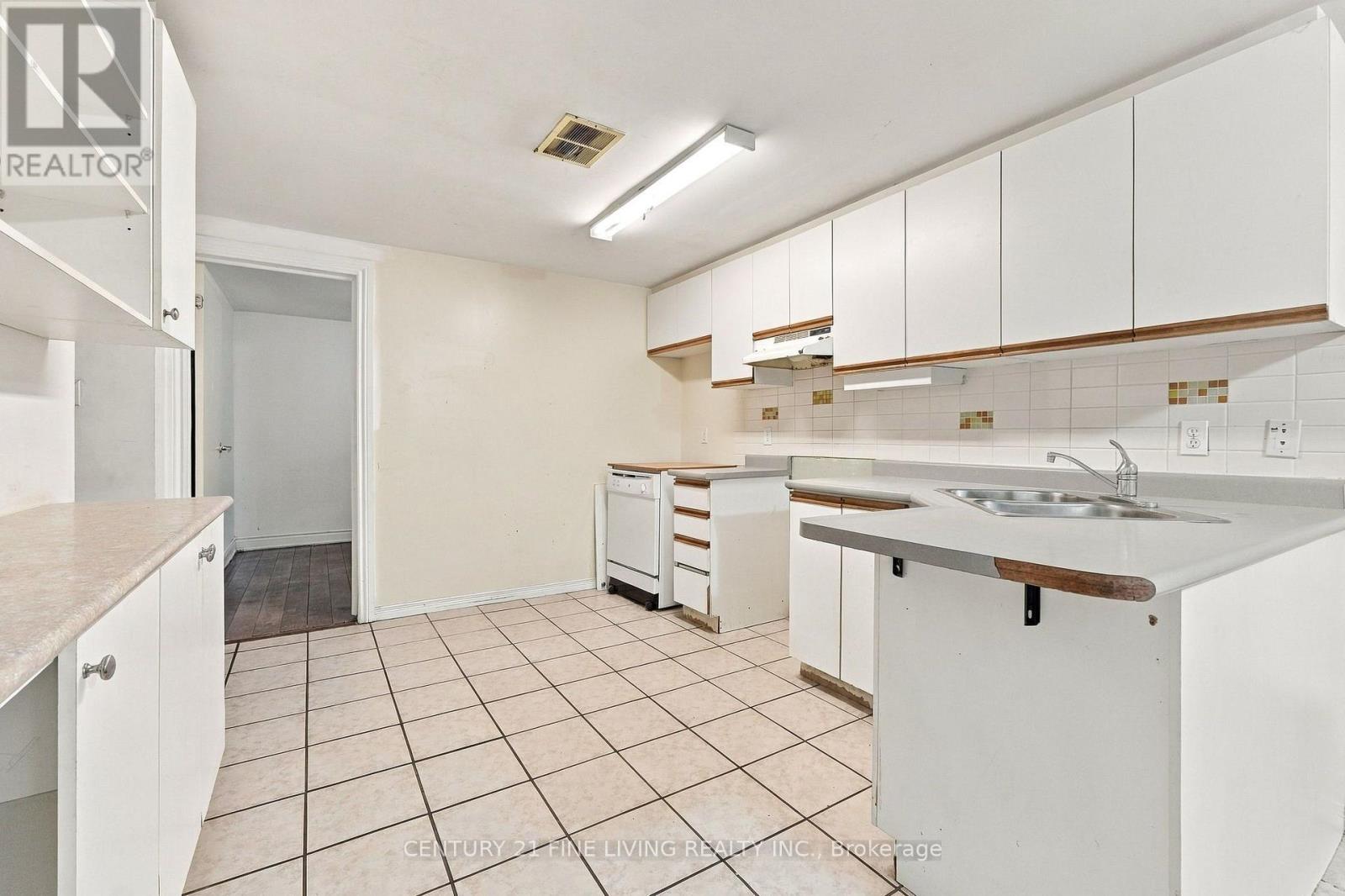132 BRENTWOOD Drive, Brampton, ON photo 28