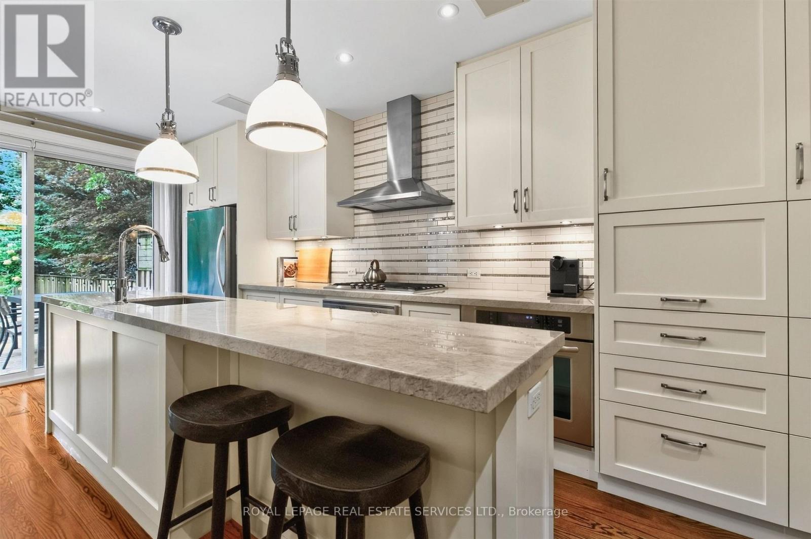 309 Willard Avenue, Toronto, ON photo 19