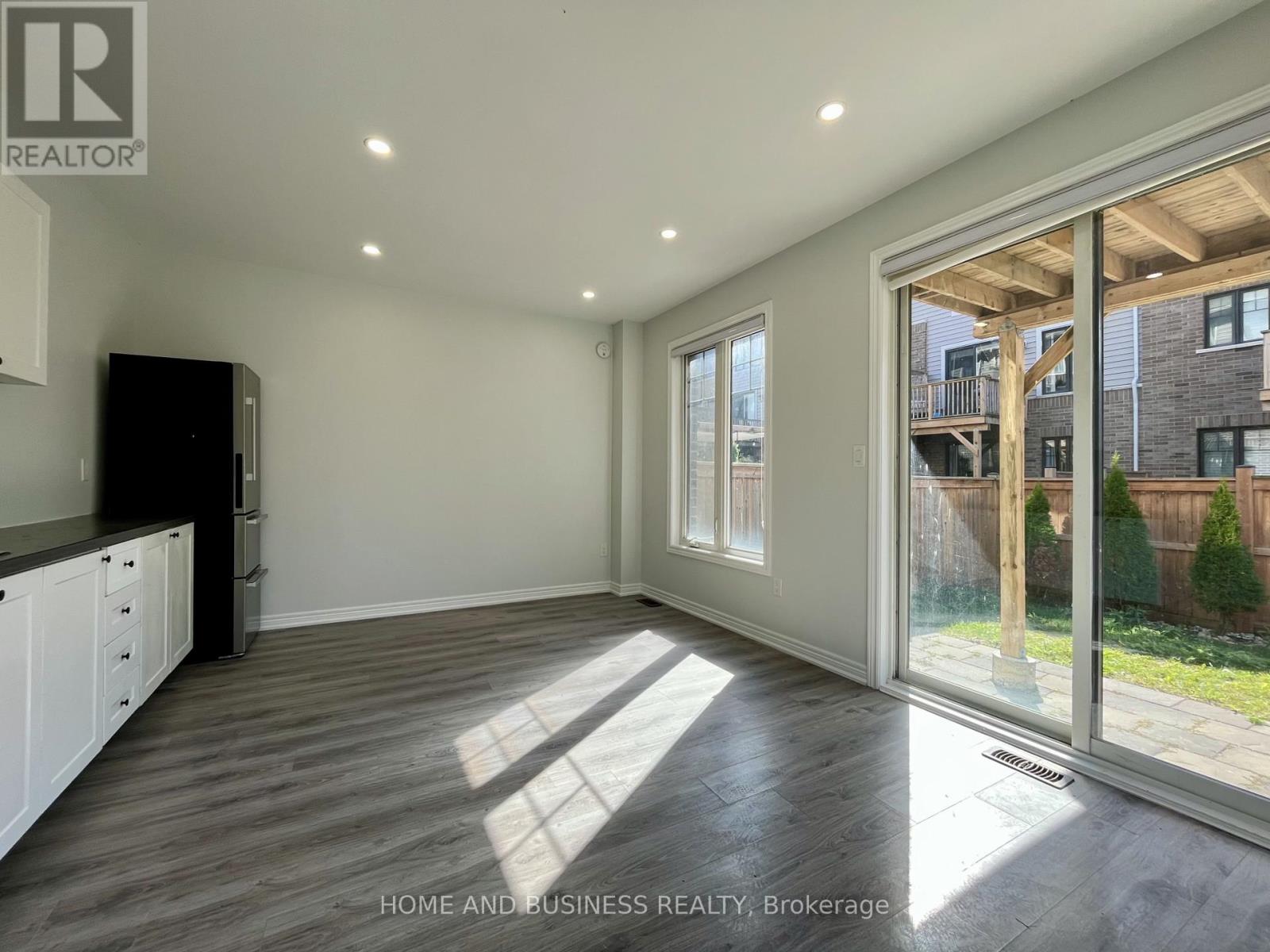 27 Walters Lane, Grimsby, ON photo 31