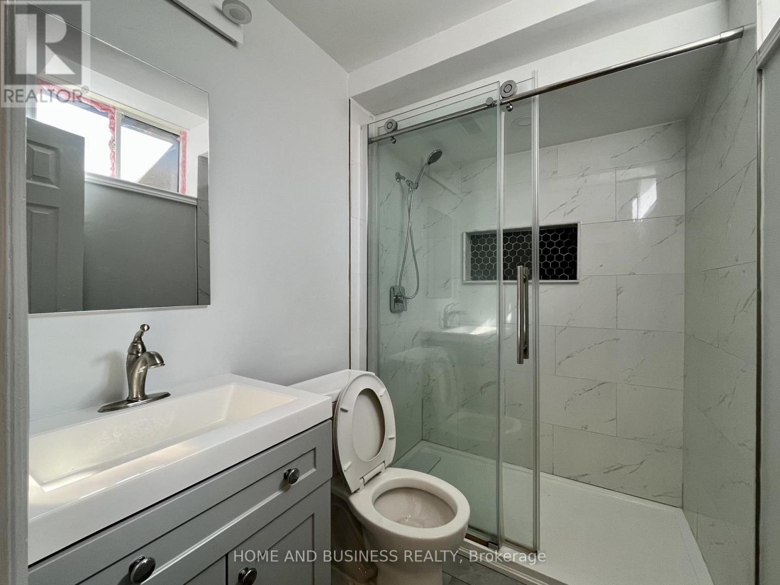 27 WALTERS LANE - 33