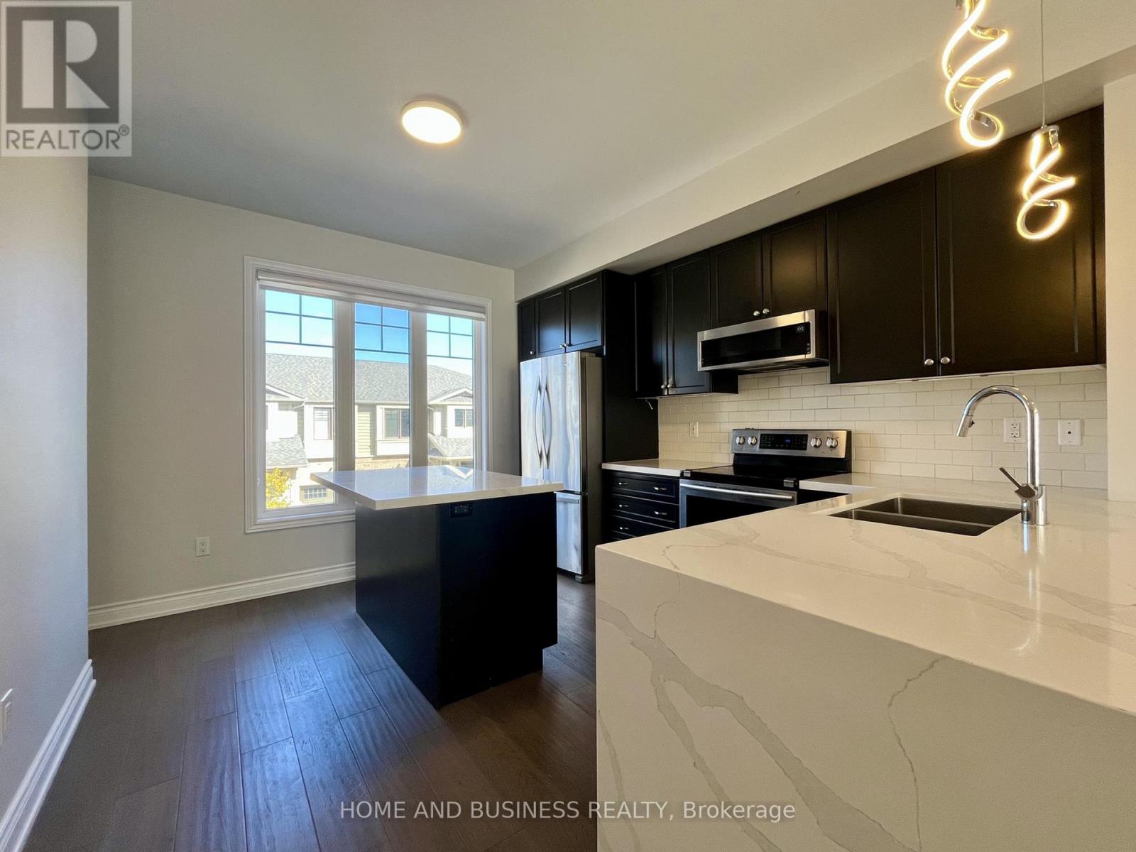 27 WALTERS LANE - 8