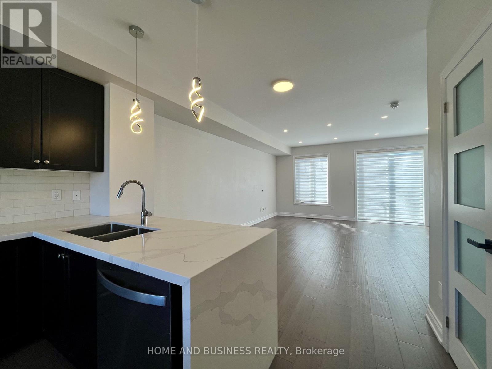 27 WALTERS LANE - 9